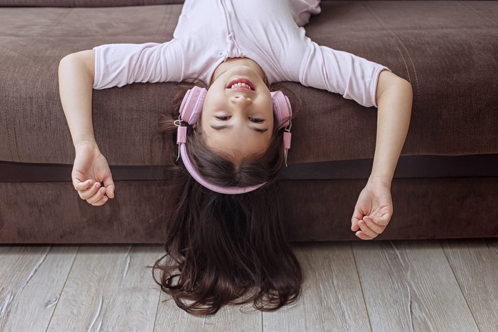 Kid with headphones